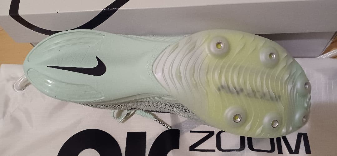 NIKEAirズームヴィクトリー 陸上スパイク27.0㌢
