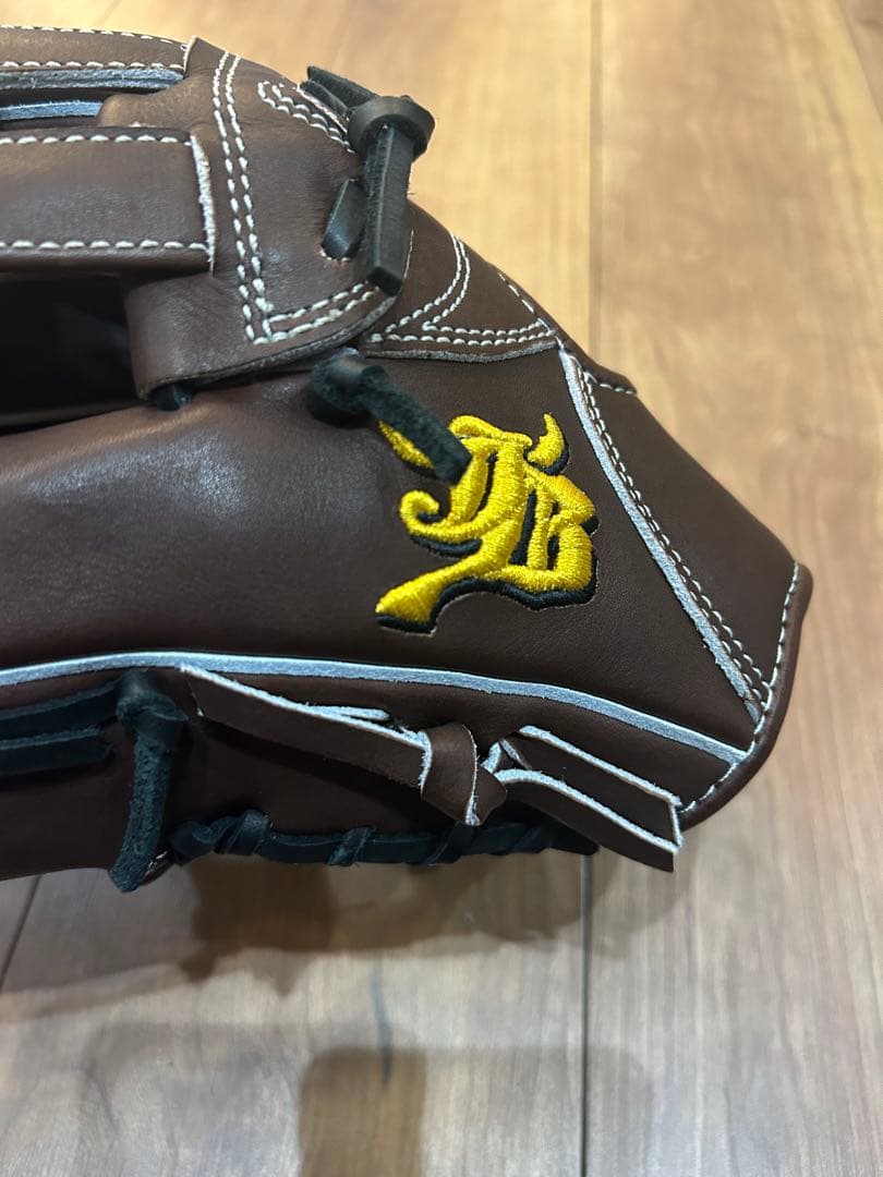 【値下げ中】WAGYU JB 硬式グラブ　ブラウン