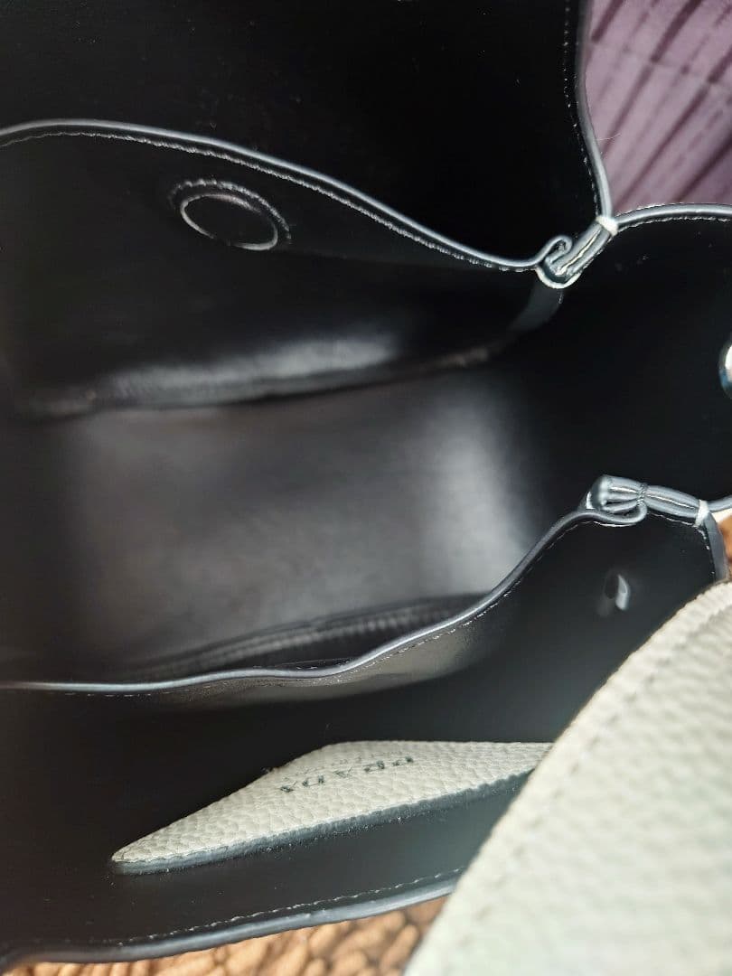 【最終お値下げ中】PRADA ノベルティ　ハンドバッグ