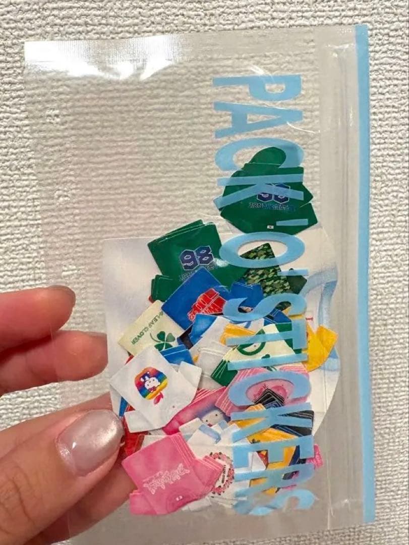 【激レア】サンリオ　ハローキティpack’o’stickers Tシャツ　シール