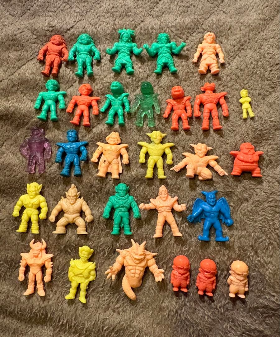 ドラゴンボール フィギュアセット105体 ドラ消し　収納ケース付き
