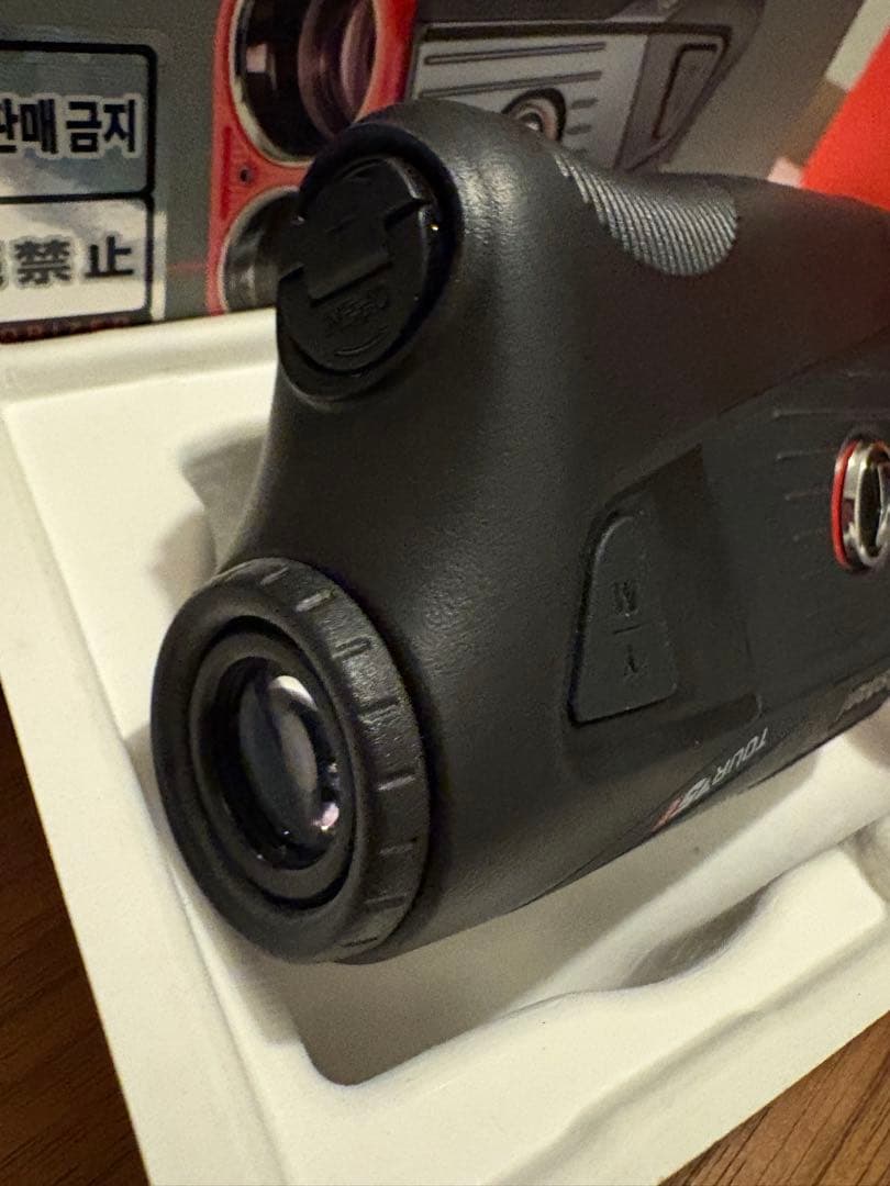 Bushnell Tour V5 Shift ゴルフ用距離計