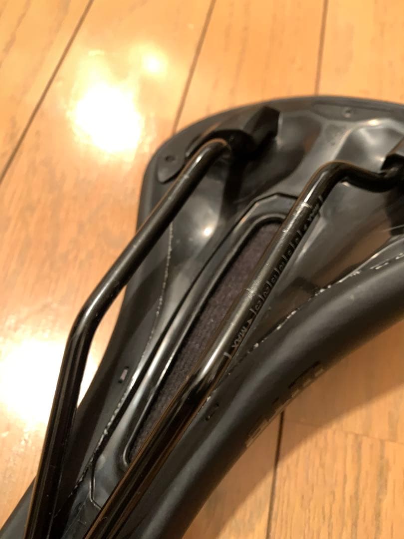 WTB VOLT サドル