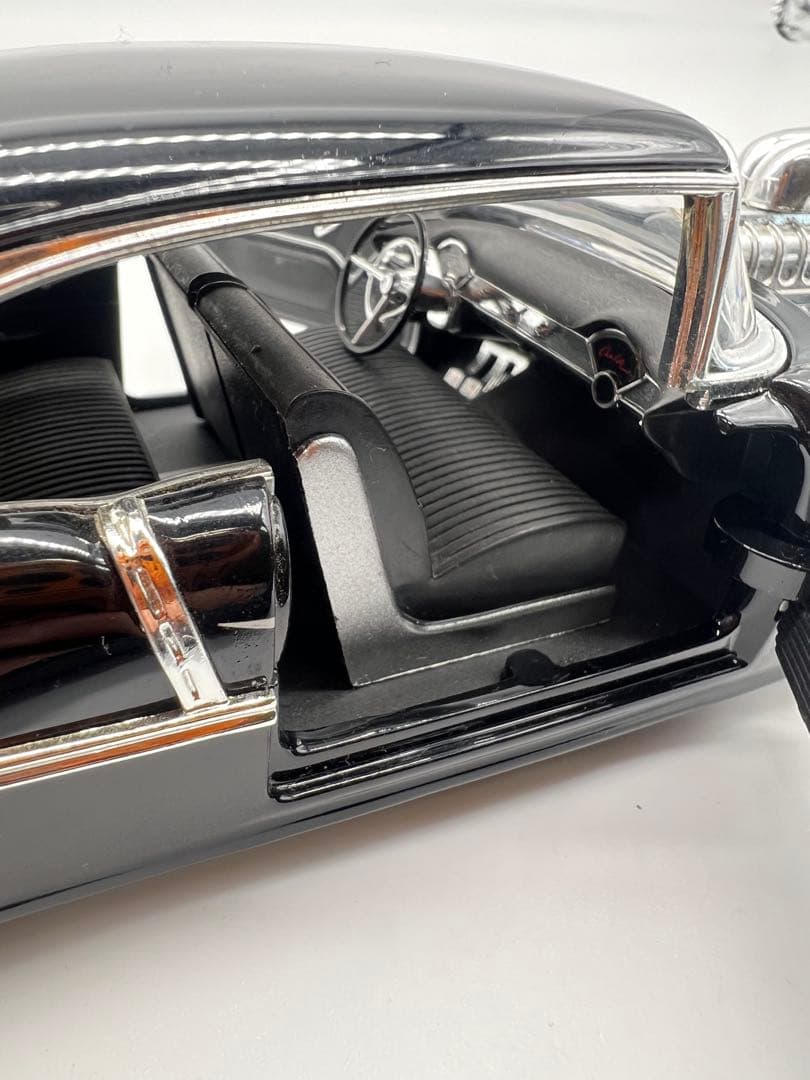 No318ミニカー1/24箱あり1955 CHEVY BEL AIR