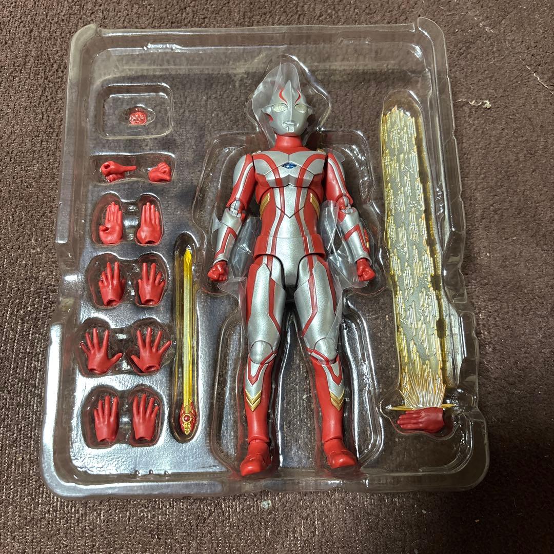s.h.figuarts(shフィギュアアーツ)ウルトラマンメビウス