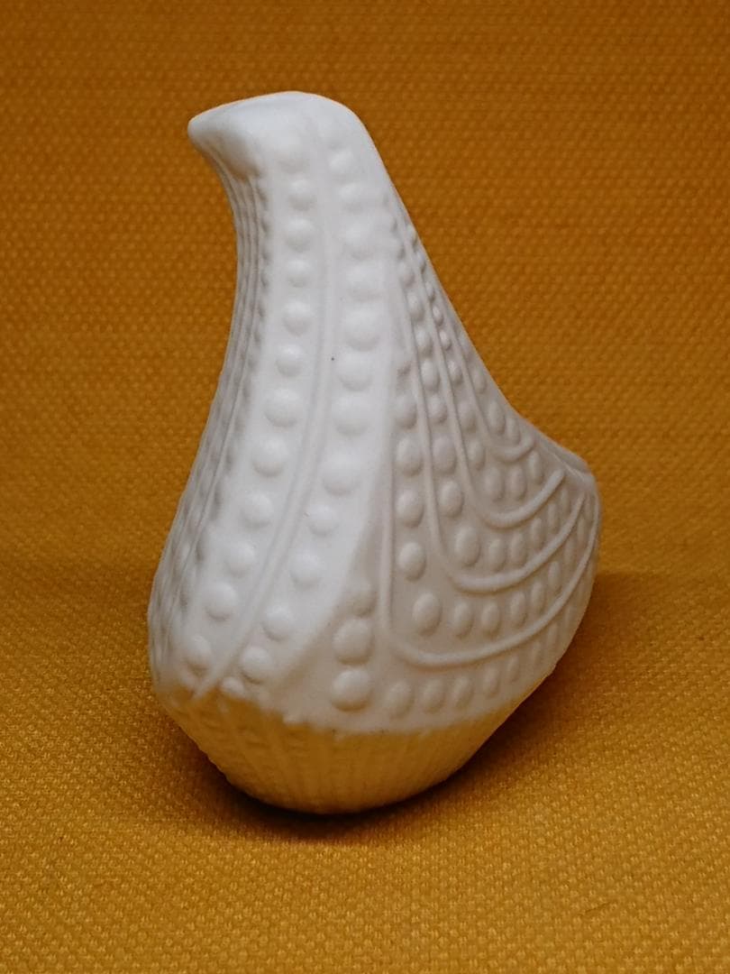 トリ　鳥　白磁　オブジェ　置物　インテリア　工芸品　美術品　A1263