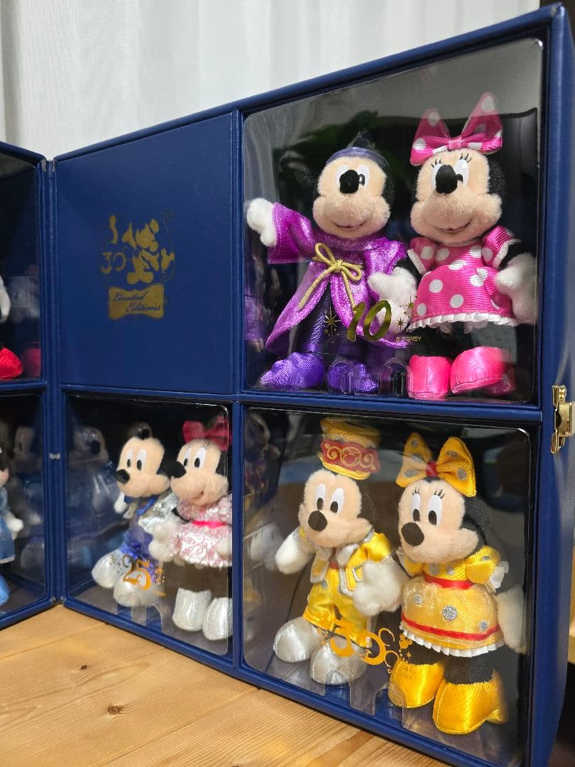 ディズニー30周年限定ぬいぐるみバッジセット