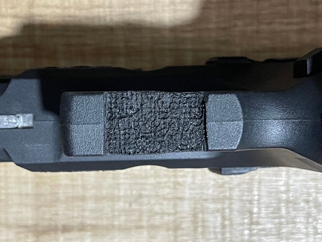 Carbon8 ストライカー9 CO2ガスブローバック