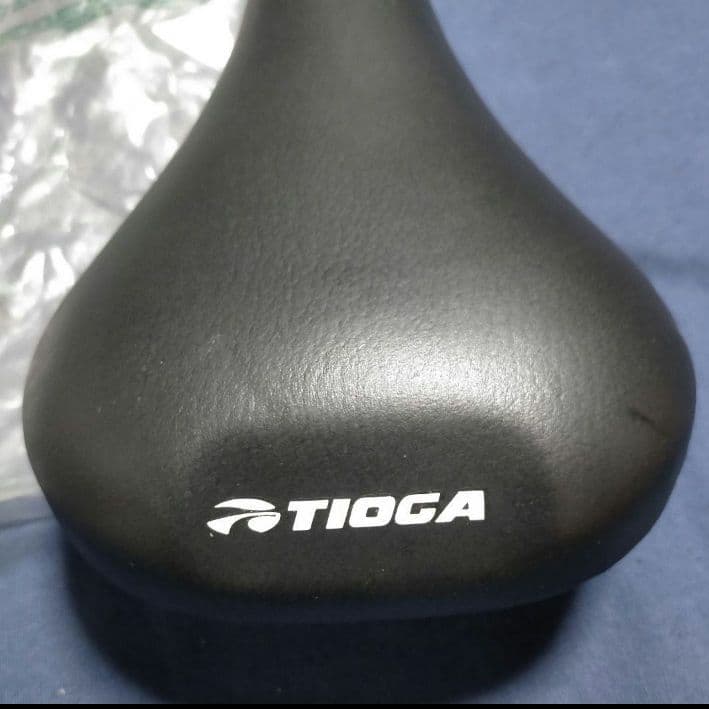 【90s・イタリア製】TIOGA MULTICONTROL サドル タイオガ