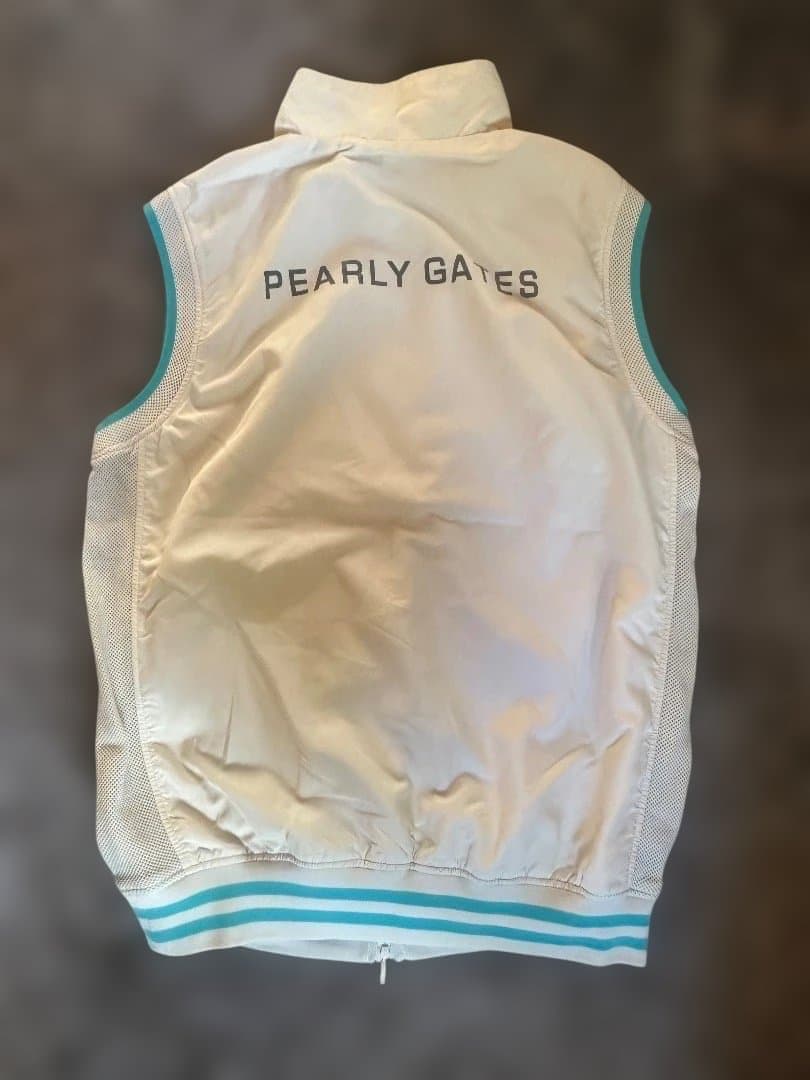 パーリーゲーツ　PEARLY GATES ノースリーブジャケット サイズ4