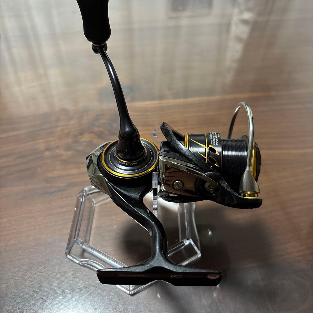 DAIWA 21CALDIA 2500S-XH リール 黒/金
