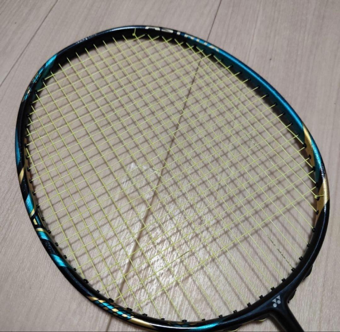 ヨネックスバドミントンラケットアストロクス88Sプロ廃版　1.8万円まで値下げ可