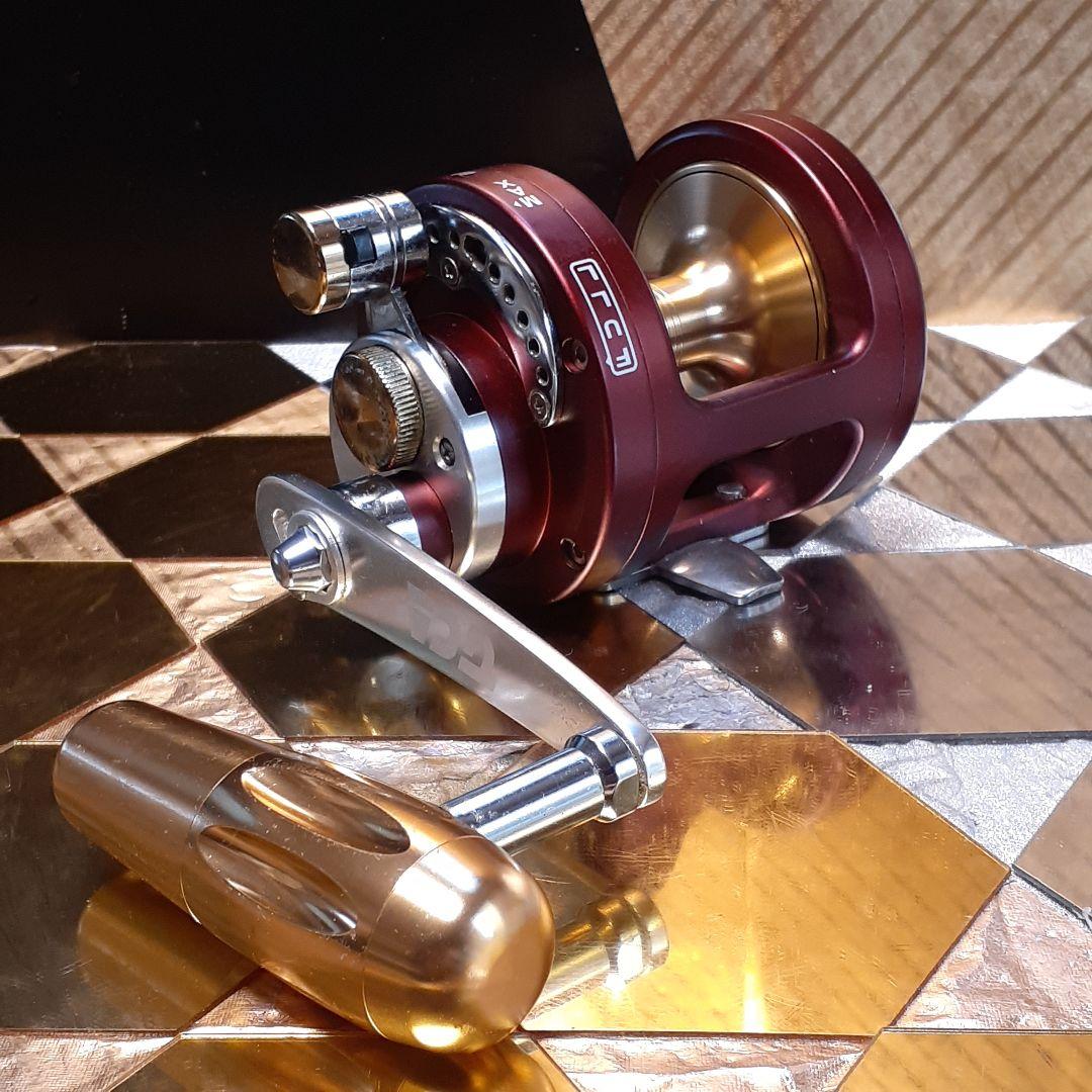 TICA TEAM ST12 ベイトリール トローリング 船用 磯釣り 極美品