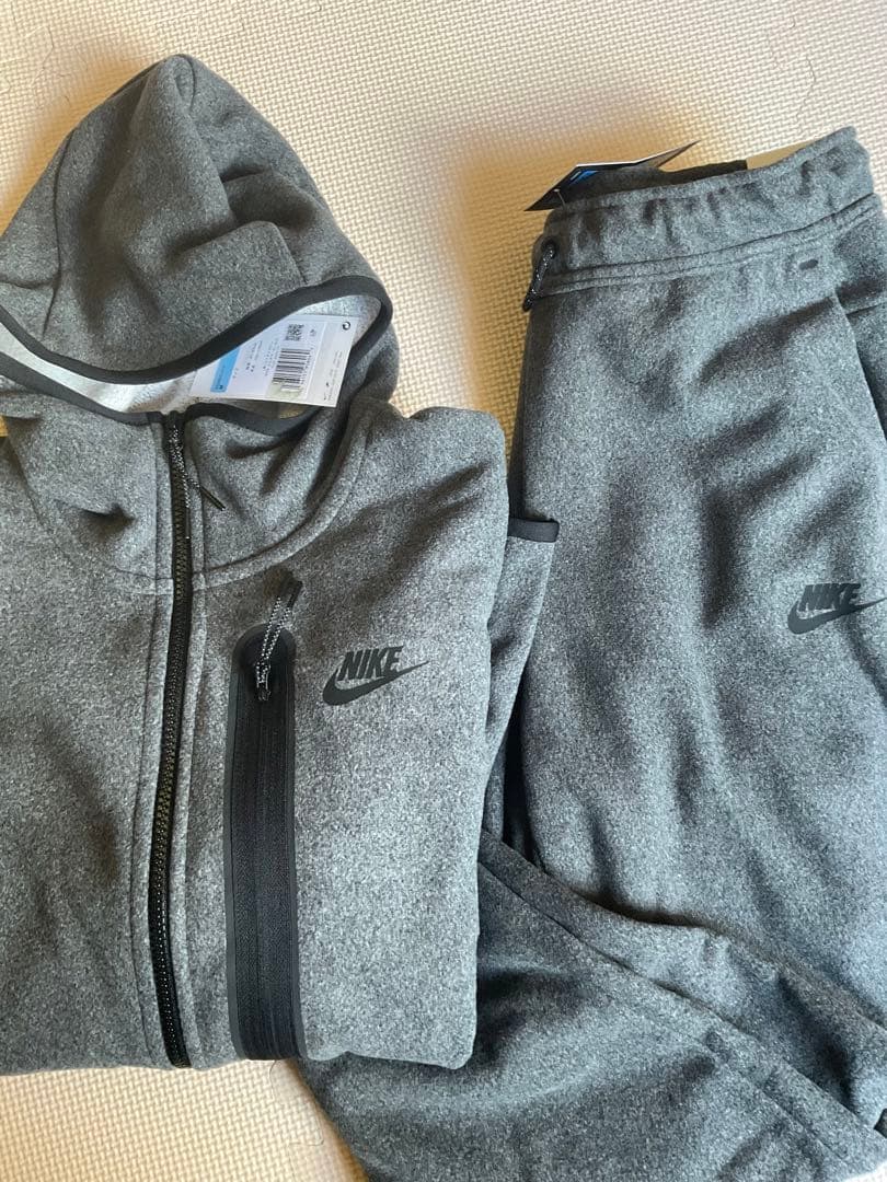 Nike ナイキ　テックフリース　ウインター　ジャケット&パンツ