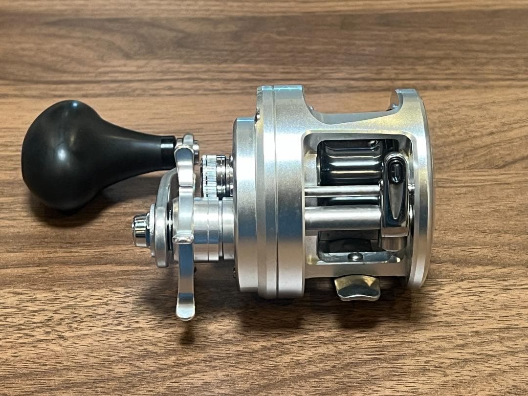 SHIMANO OCEA CALCUTTA 300HG　シマノ　オシアカルカッタ