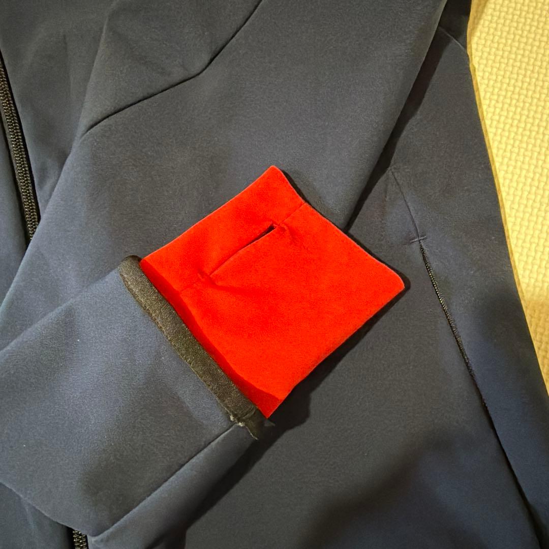 adidasアディダス上下セットアップ ジョガーパンツ