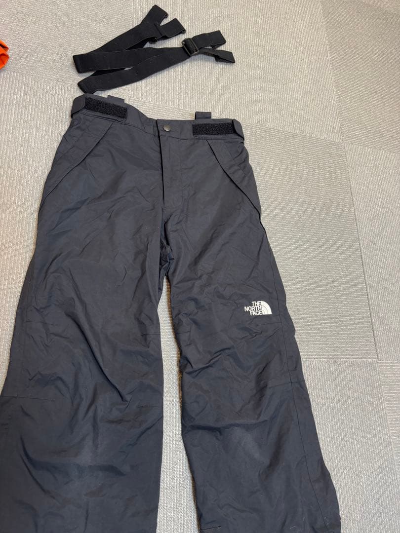 THE NORTH FACE ノースフェイス スキーウェア　スキーパンツ　140