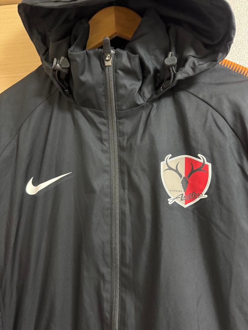 アントラーズ　スタッフ支給　Nike ウィンドブレーカー L