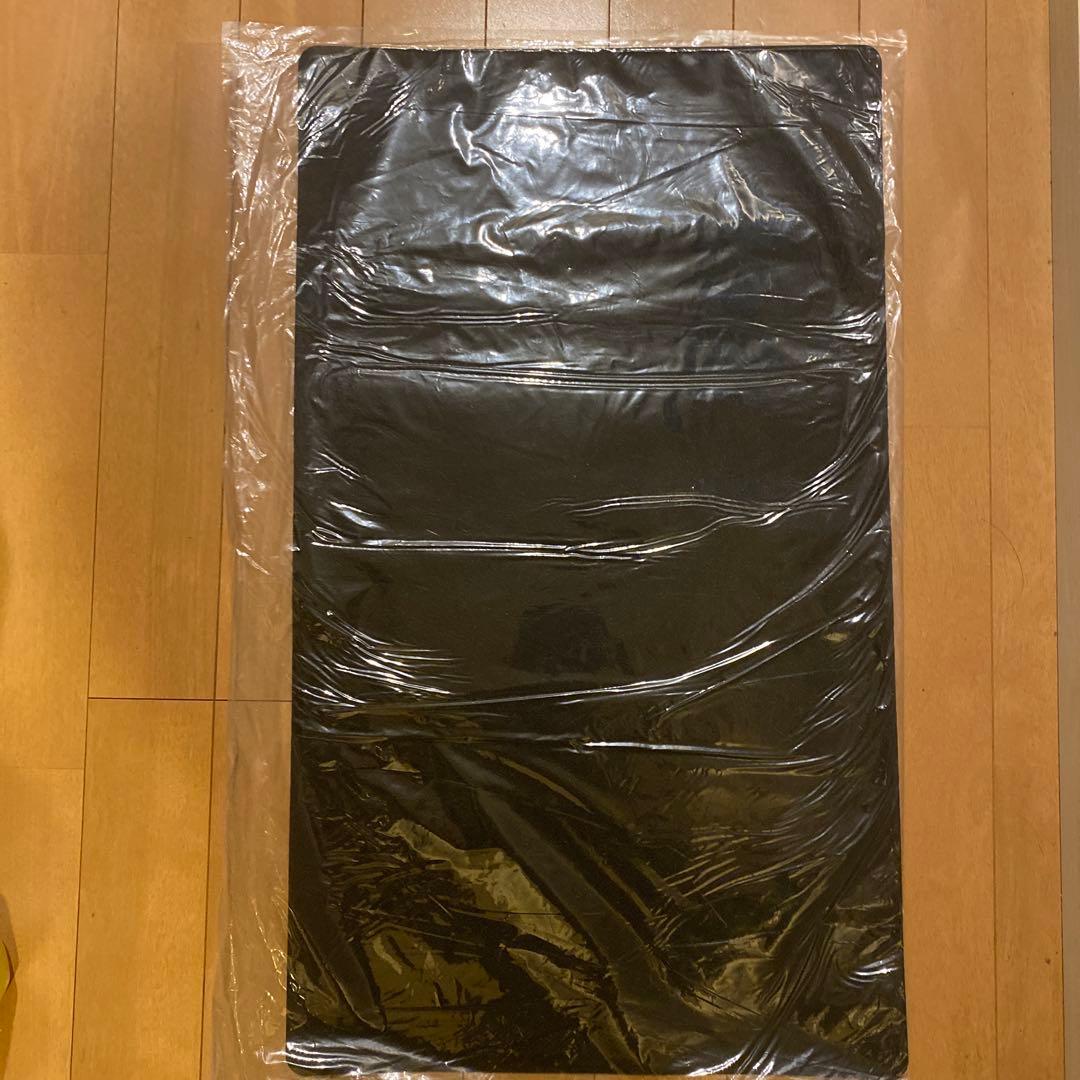 新品未開封　遊戯王 デスピアンルルワリリス　プレイマット