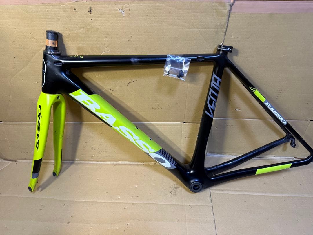 BASSO VENTA ロードバイク　カーボンフレーム