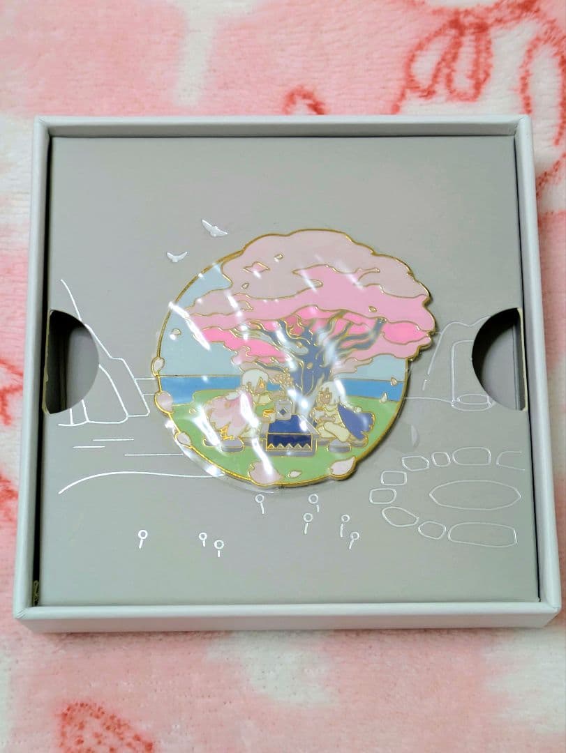 Sky星を紡ぐ子どもたち 花笑むティーセット ピンバッジ