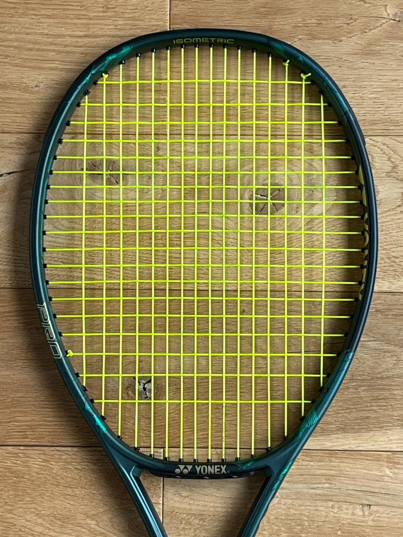 ☆美品☆YONEX VCORE PRO 97☆G2☆