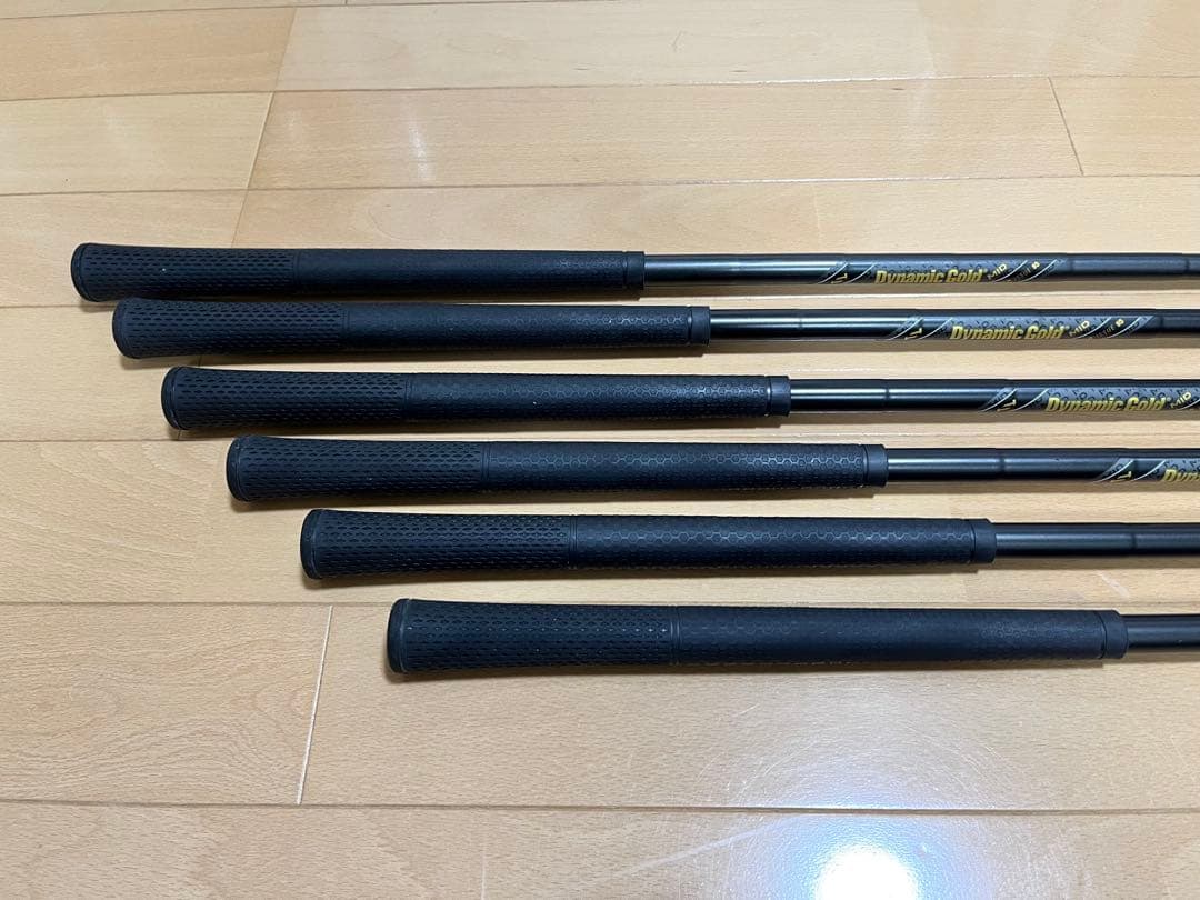 三浦技研 CB302/KM700 コンボアイアン5I-PW DG MID95