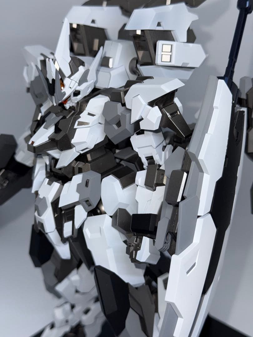 完成品　海外製　1/100 エストエイル　妖精の羽衣　MG SNAA 無限新星