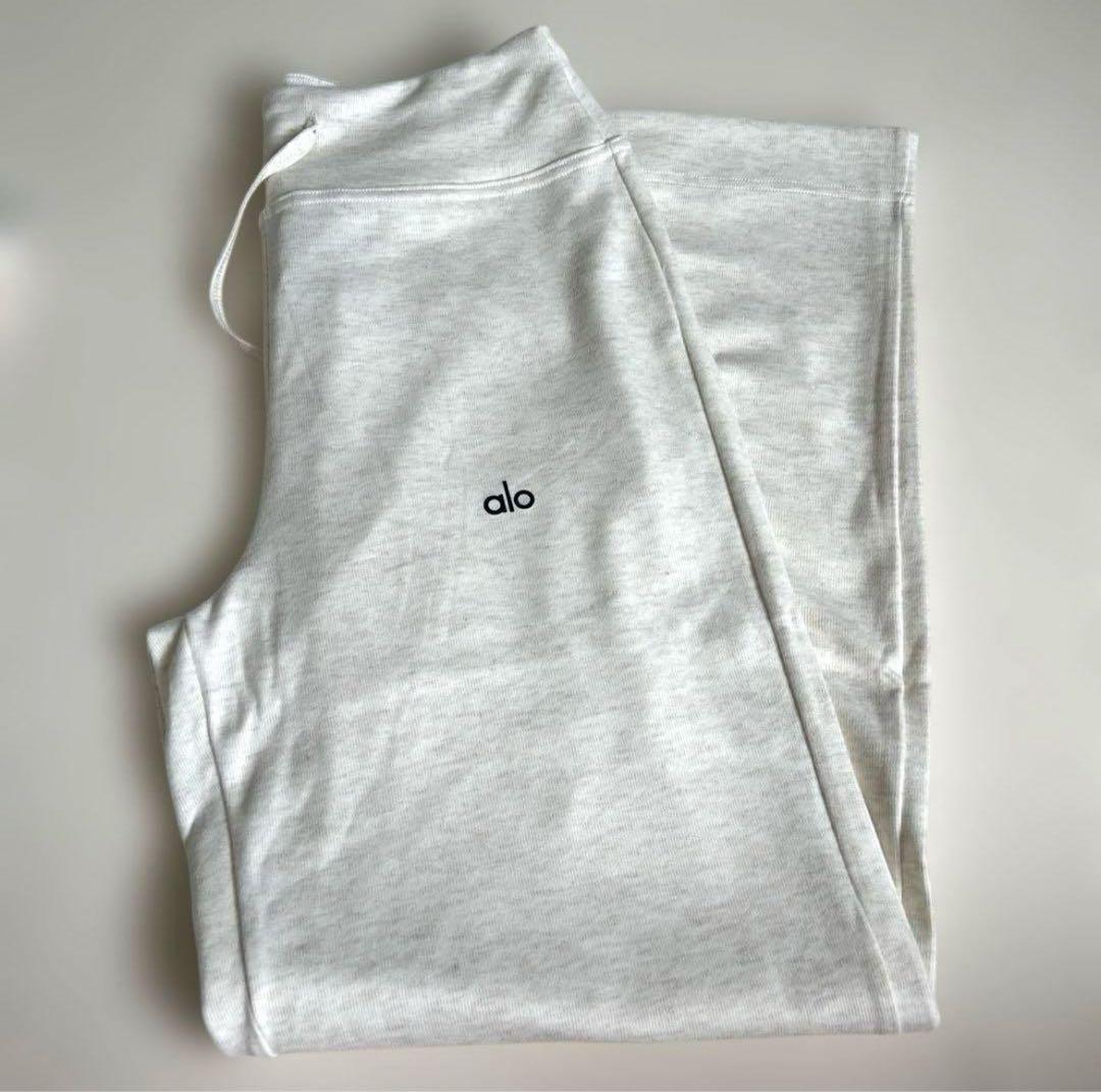 新品!Alo Yoga パンツ アイボリー　M