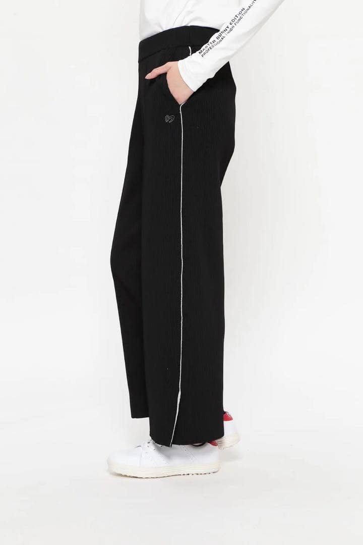 新品未使用　マスターバニー　ゴルフパンツ