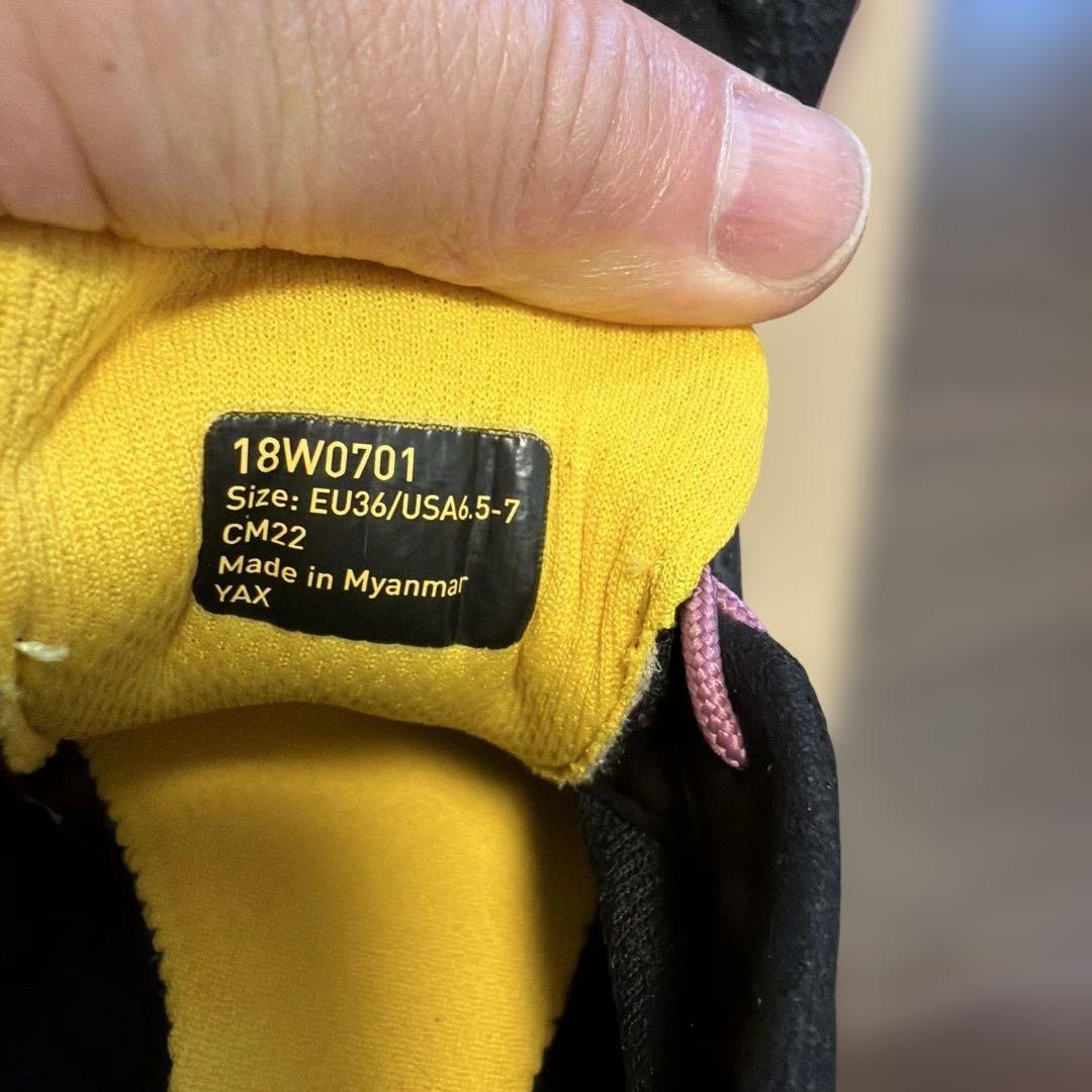 新品！VibramビブラムファイブフィンガーズKSO EVO ２２.5 ＥＵ３６