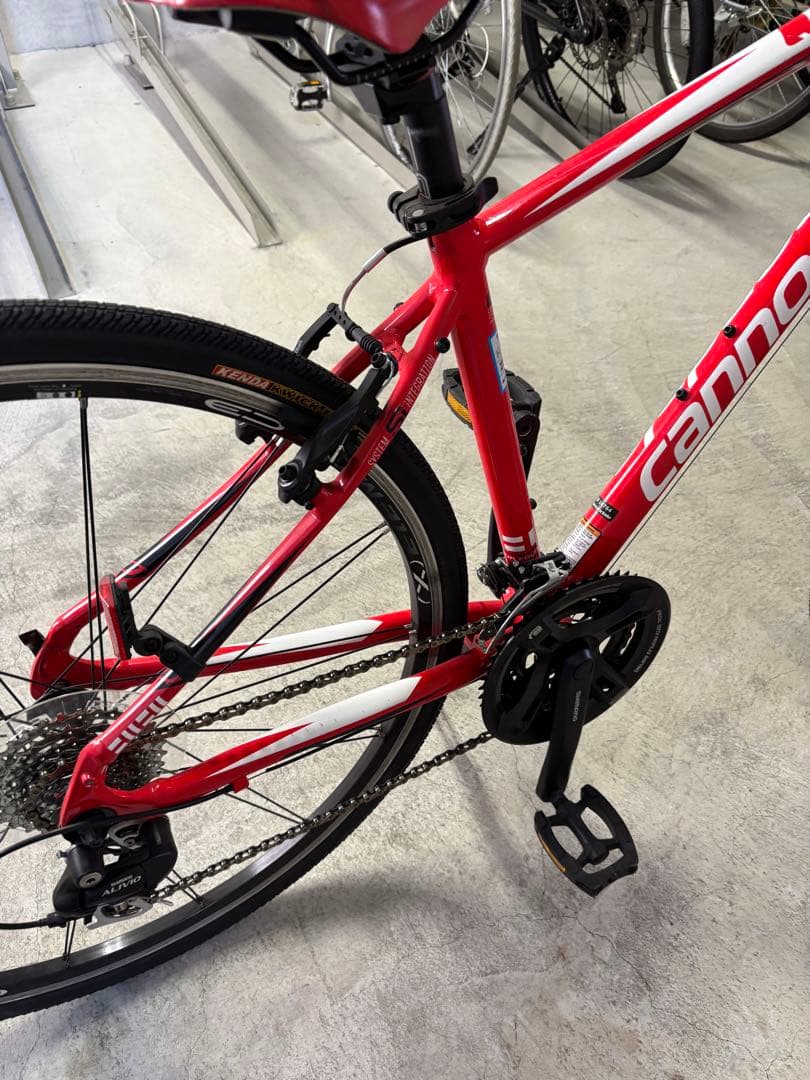Cannondale Quick4 クロスバイク レッド