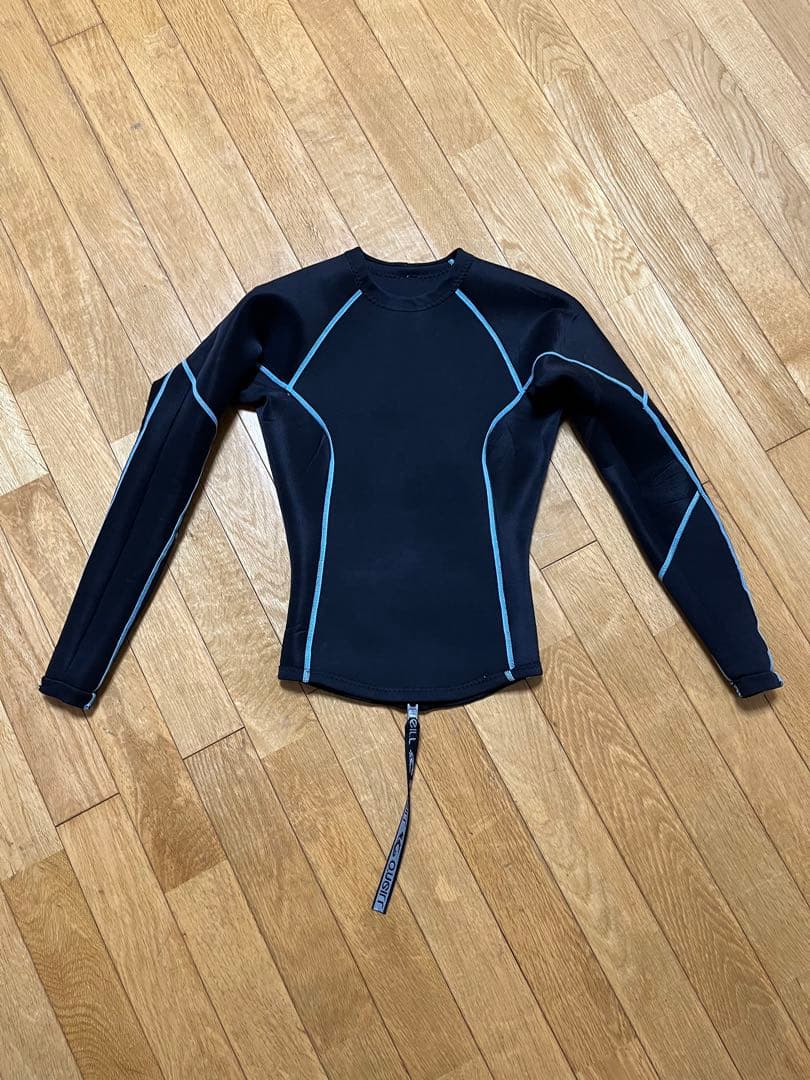 ONEILL(オニール) 2mm長袖タッパーレディースLサイズ 美品