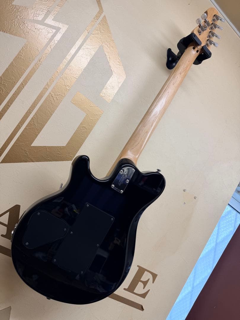 スターリング　byミュージックマン　AX40