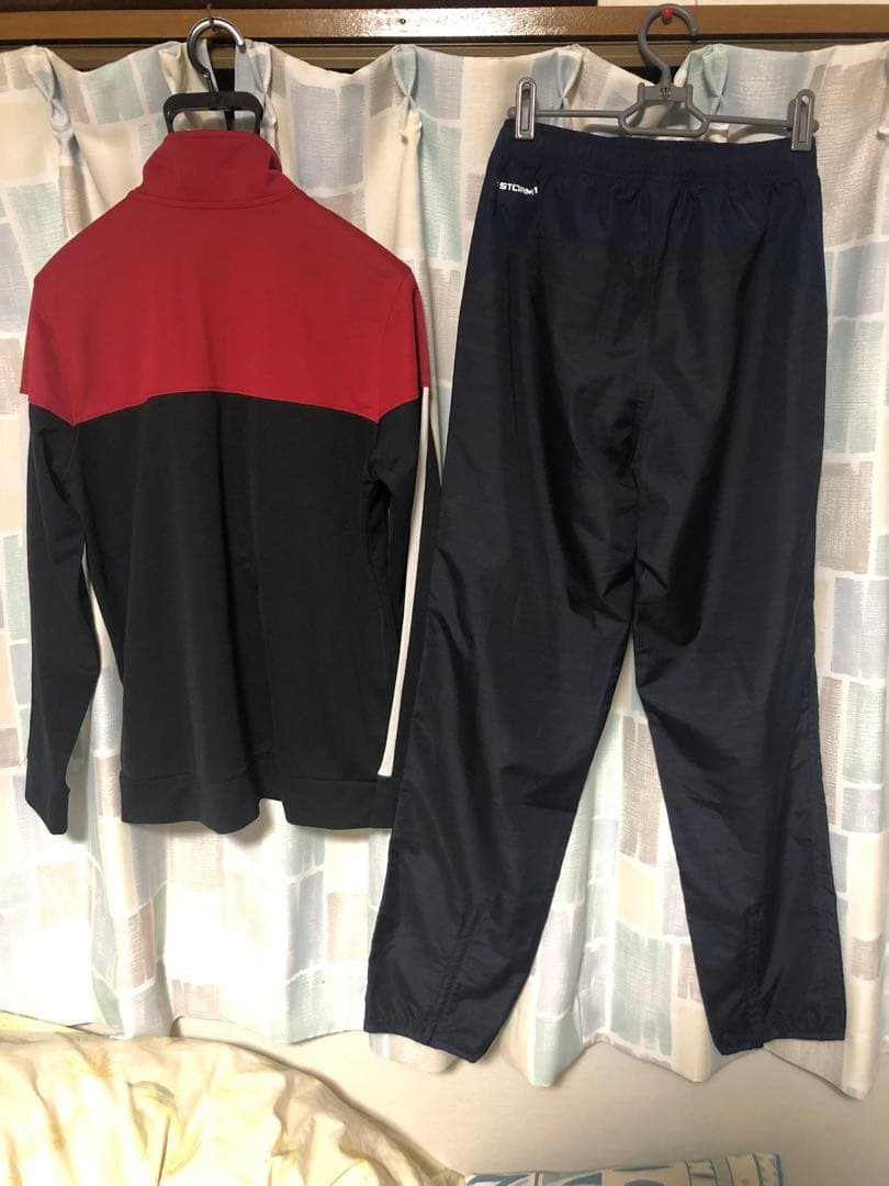 UNDER ARMOUR アンダーアーマー ウエア上下セット上MD下SM