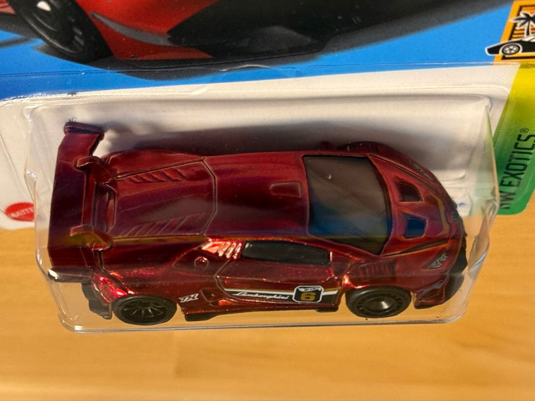 ホットウィール スーパートレジャーハント LAMBORGHINI HURACAN