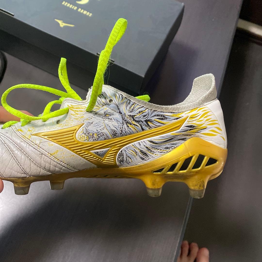 モレリア Morelia Neo 3　セルヒオ・ラモス限定25.5