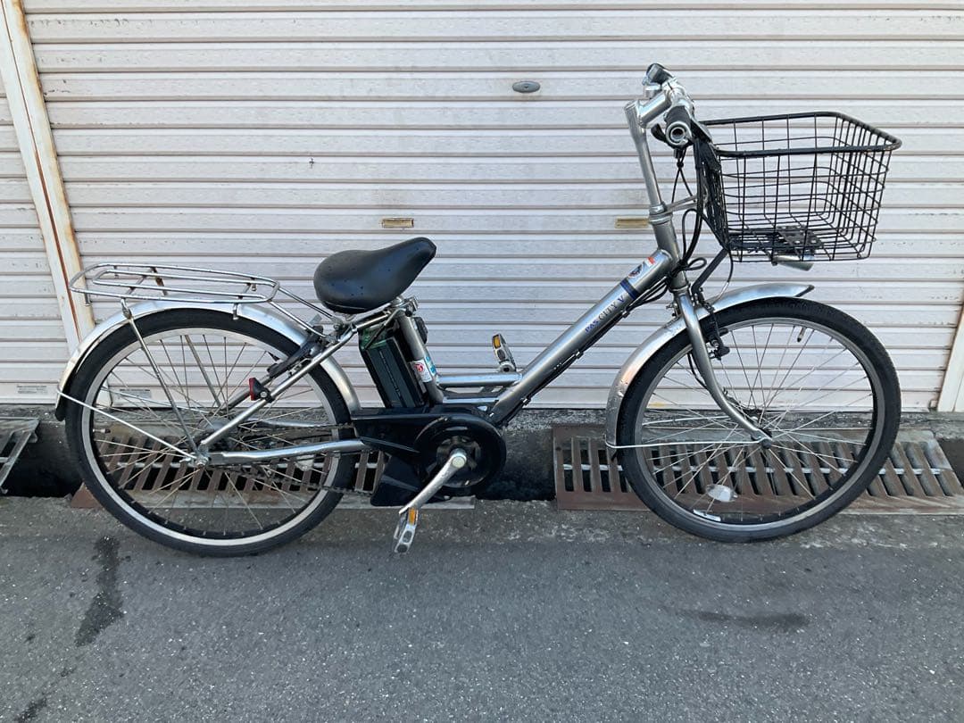 ヤマハ最新機種電動アシスト自転車pas cityV24インチグレーアルミボディー