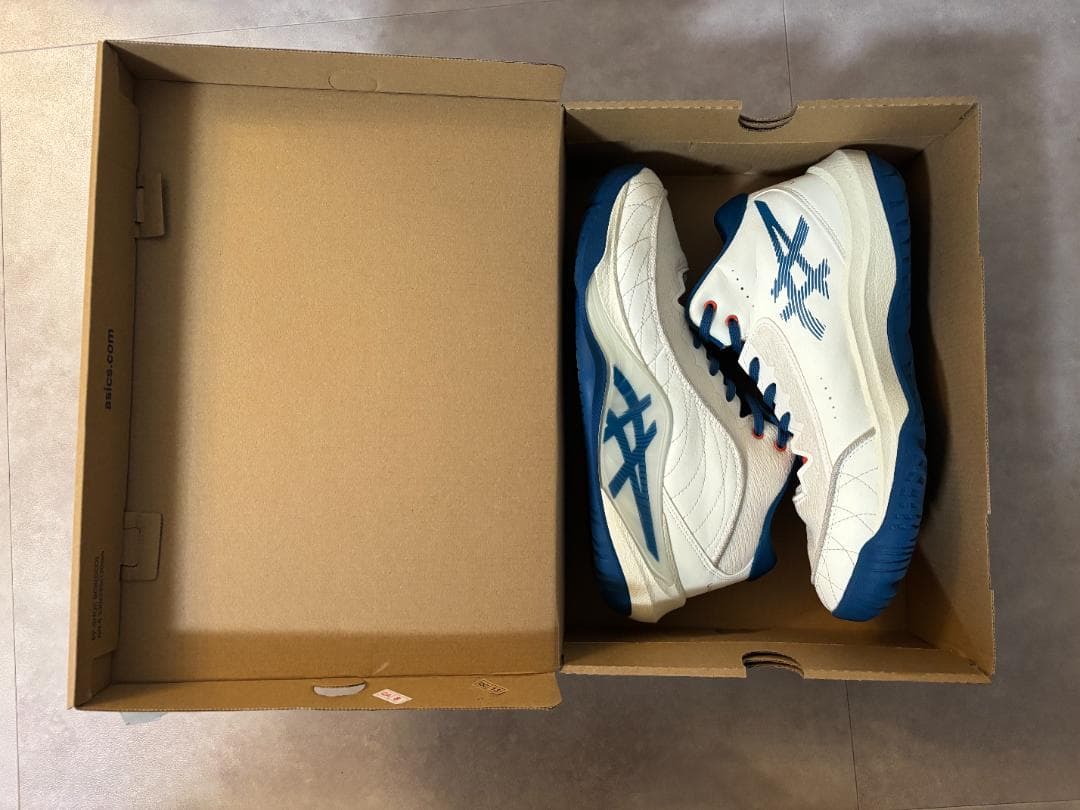 【ほぼ新品】ASICS　アンプレアルス３　 ワイド　27.0cm　箱有