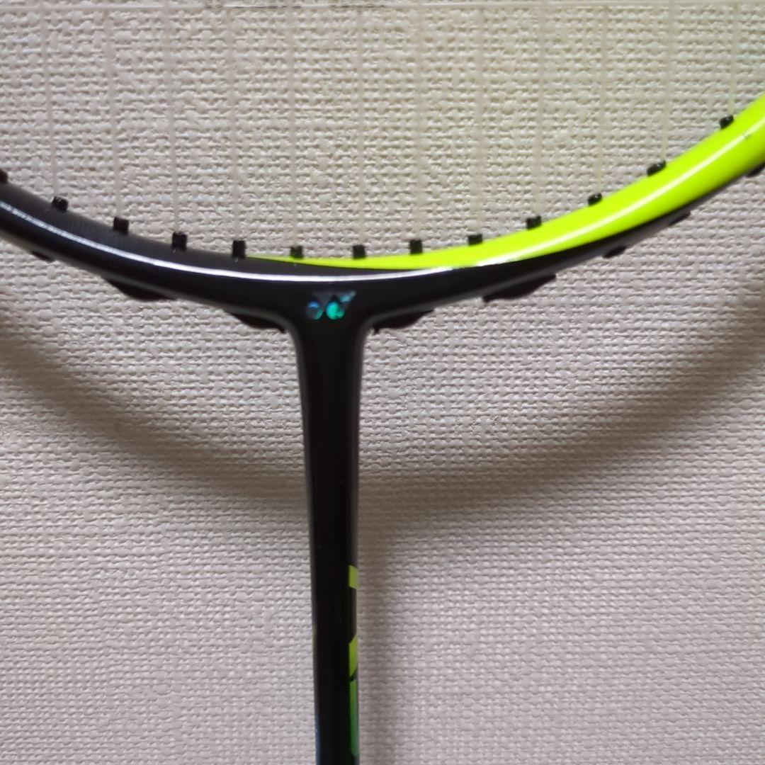 バドミントンラケット　 アストロクス77