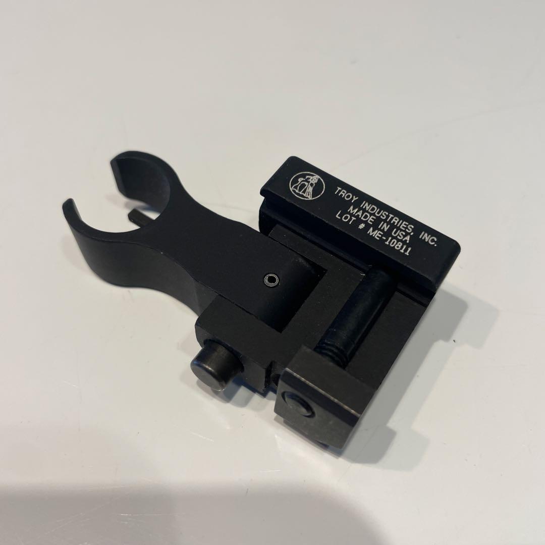 実物　Troy Industries フォールディングバトルフロントサイト