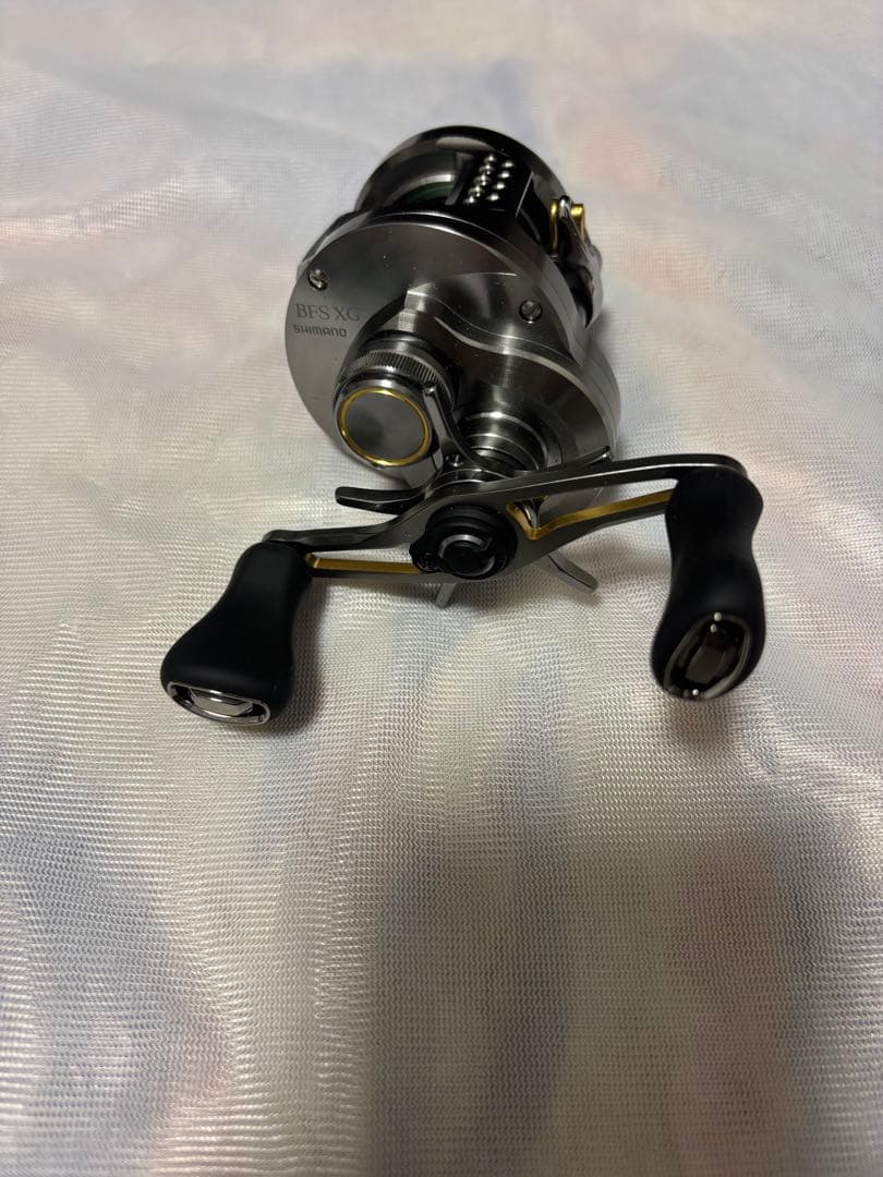 リール SHIMANO 23 CALCUTTA CONQUEST BFS XG