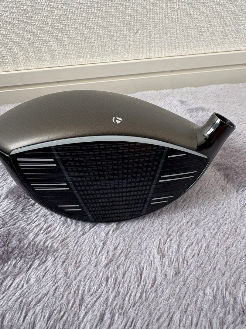 テーラーメイド　ドライバー Qi4D 9° ヘッドカバー付