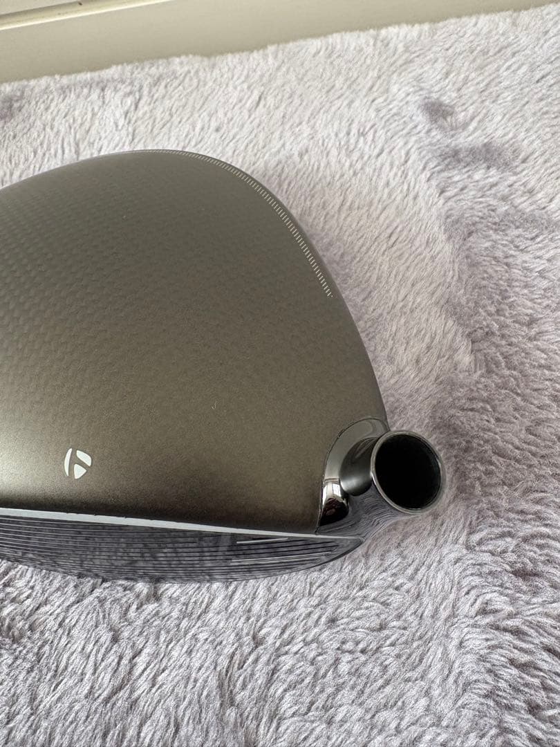 テーラーメイド　ドライバー Qi4D 9° ヘッドカバー付