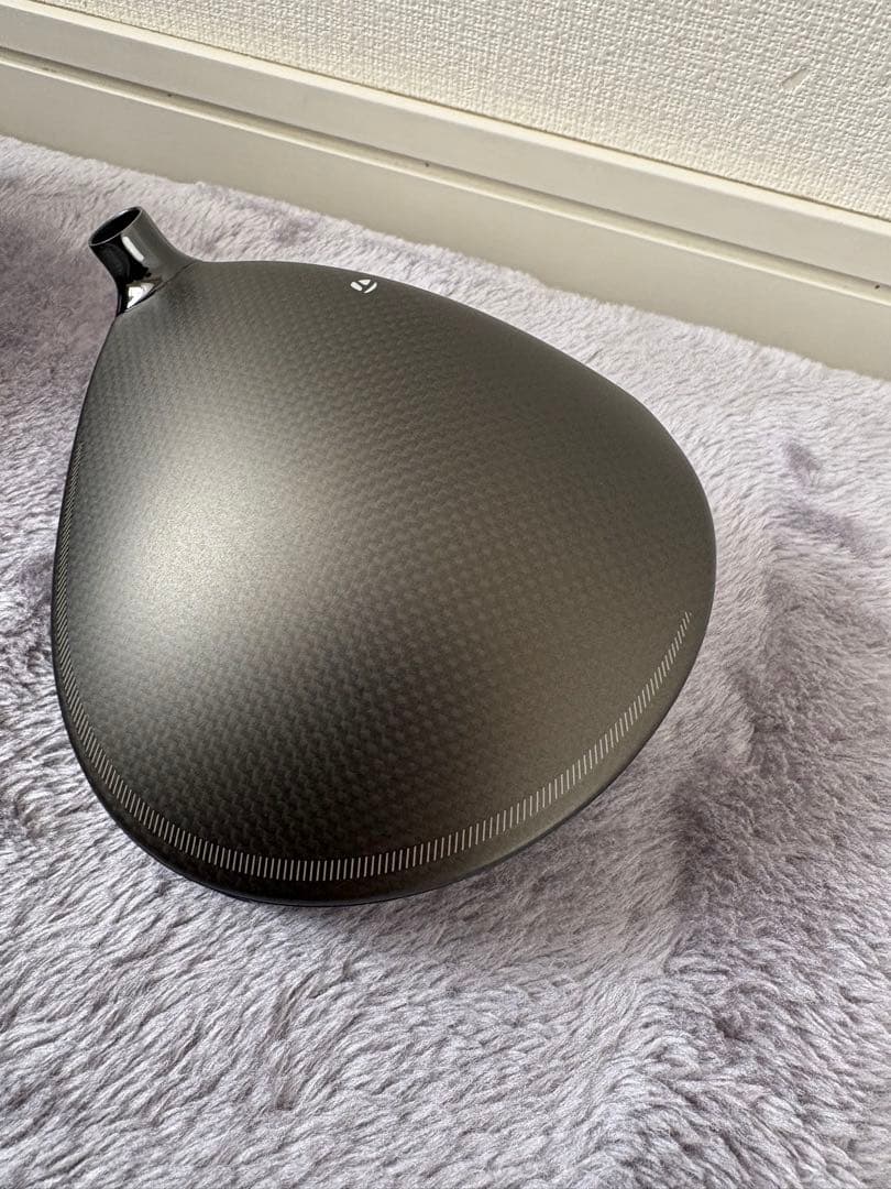 テーラーメイド　ドライバー Qi4D 9° ヘッドカバー付