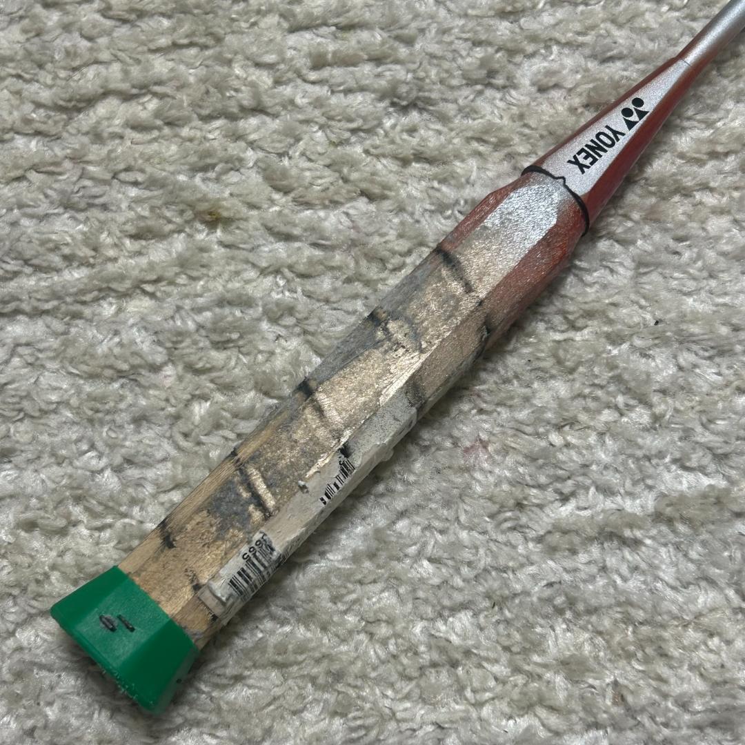 希少　YONEX　ヨネックス　バドミントン　NEWSCARBO　25