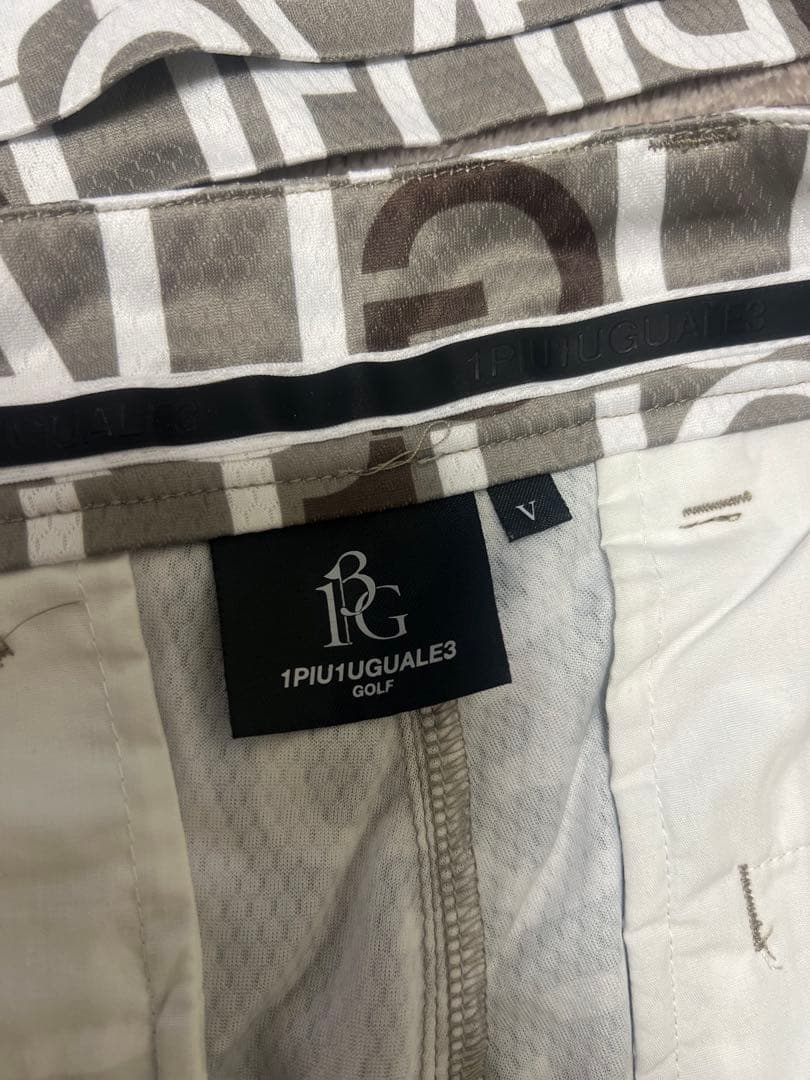 1PIU1UGUALE3 FULL MIX LOGO［BEIGE］セットアップ