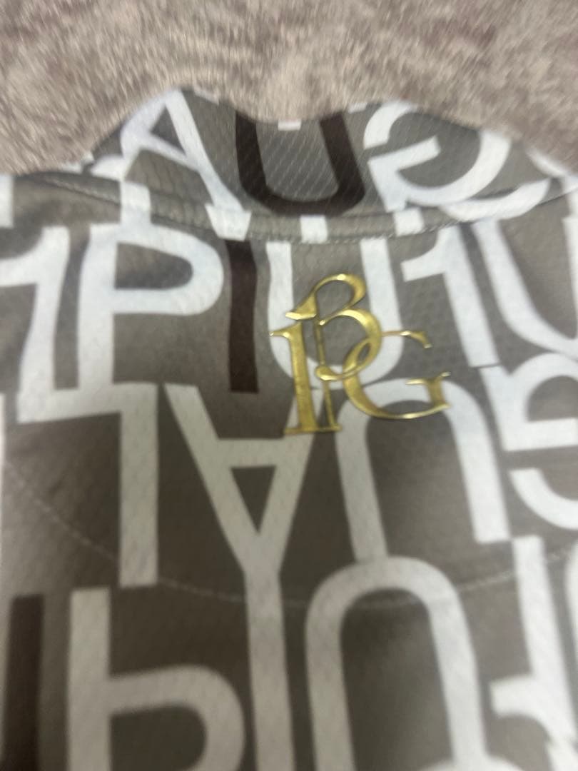 1PIU1UGUALE3 FULL MIX LOGO［BEIGE］セットアップ