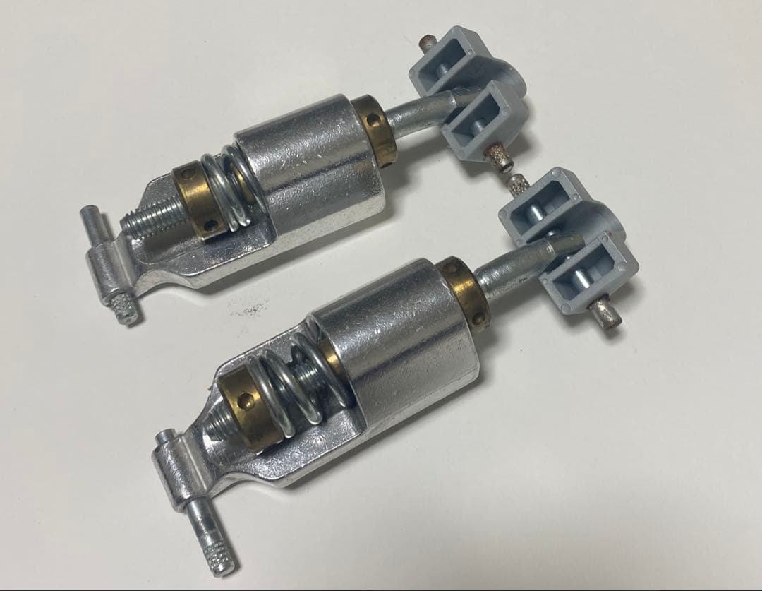 ライケル（DEELUXEディーラックス）AF700 金具② ダンパリングシステム