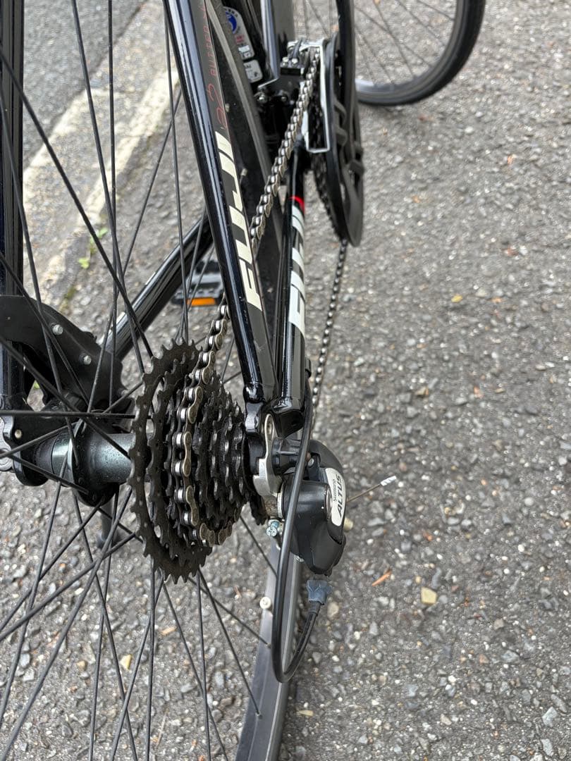 【手渡し限定京都市内 】FUJI クロスバイク 24段変速 通勤通学